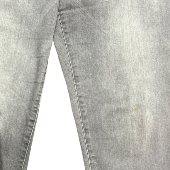 Democracy - Picture 6 of 7